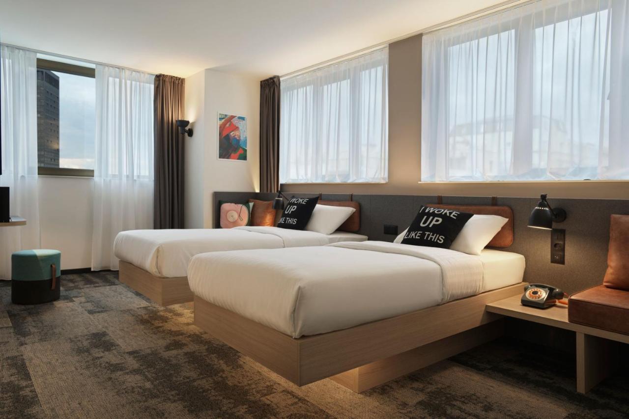 Moxy Belgrade Hotel ภายนอก รูปภาพ