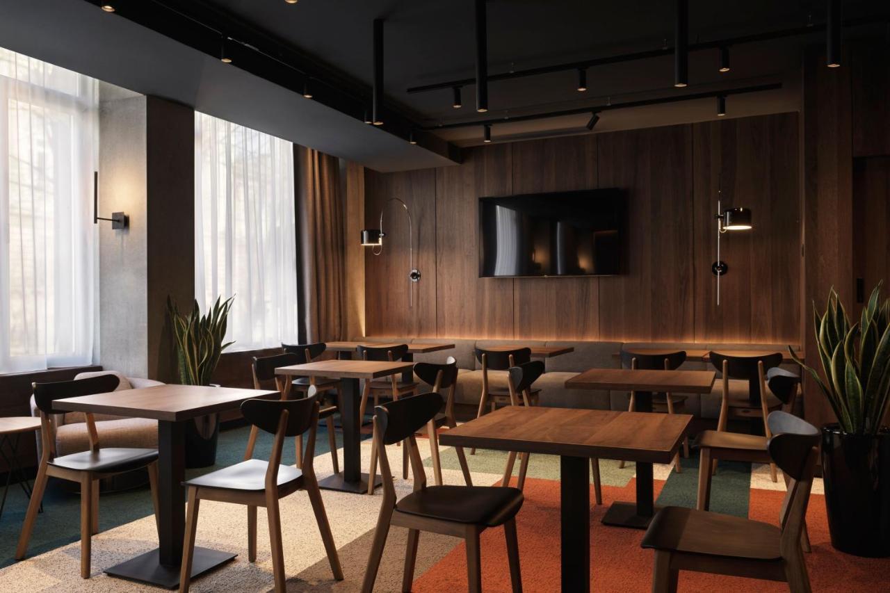 Moxy Belgrade Hotel ภายนอก รูปภาพ